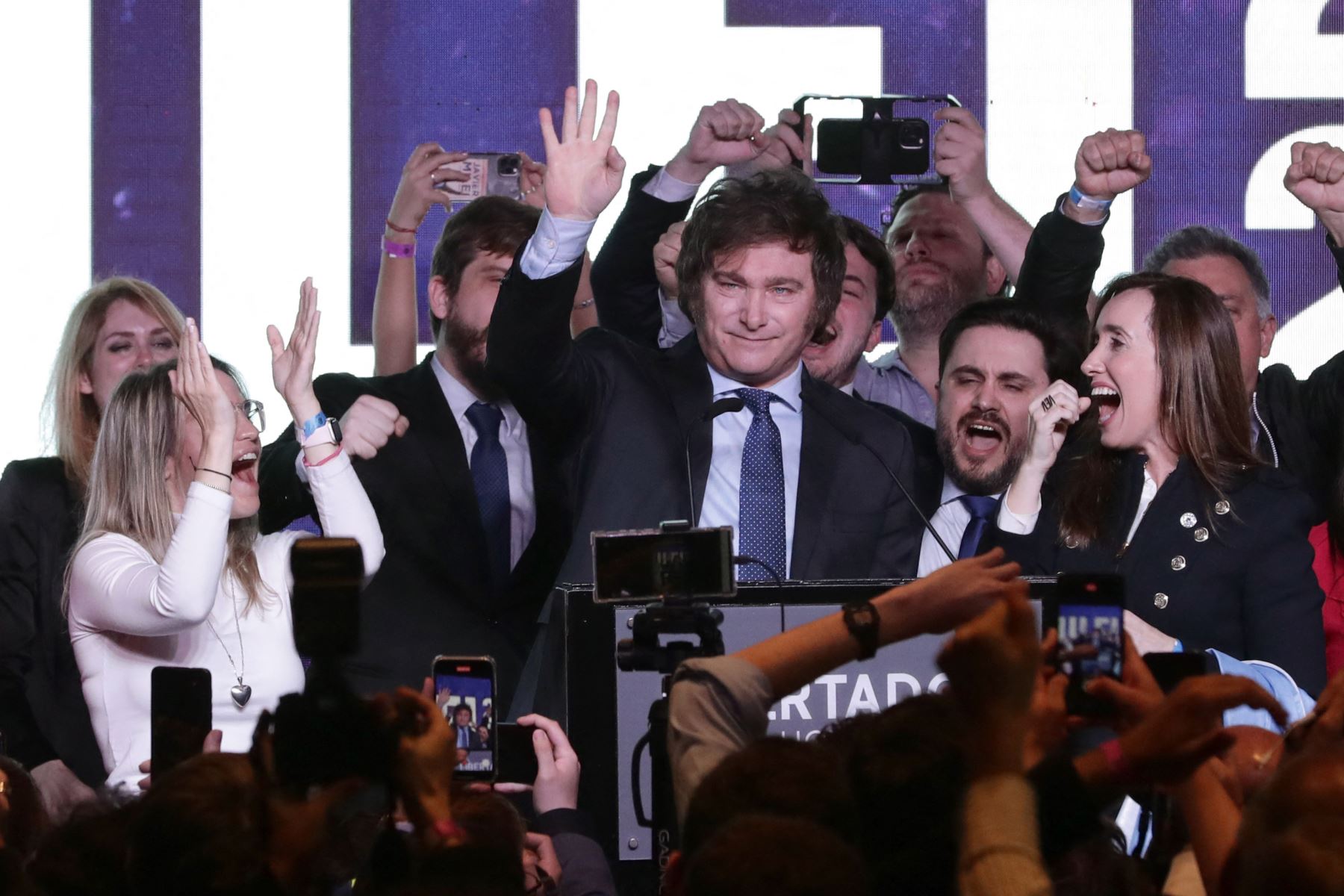 Javier Milei es el nuevo presidente de Argentina ...